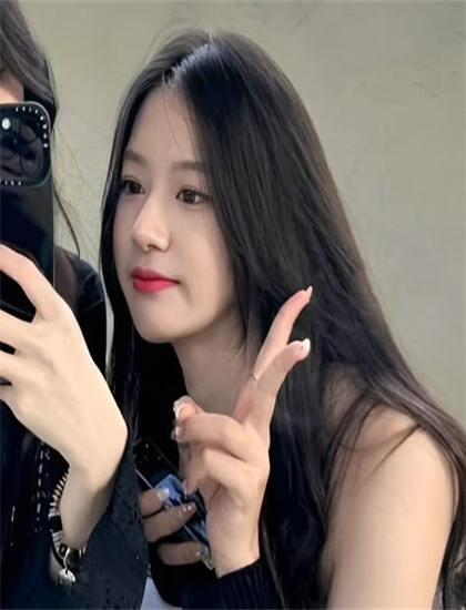 悬念揭秘：刘同坦白讲的情感表达与人性探索——文化背景的详细解读